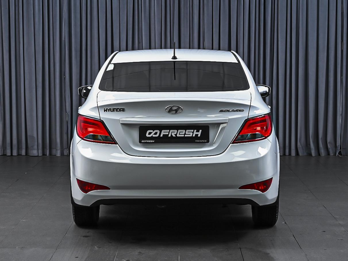 Hyundai Solaris 2015