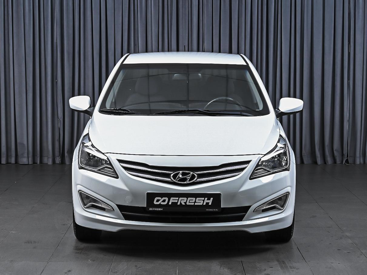 Hyundai Solaris 2015