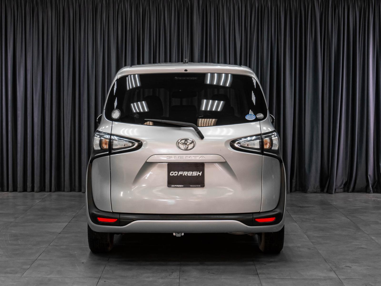 Toyota Roomy 2018