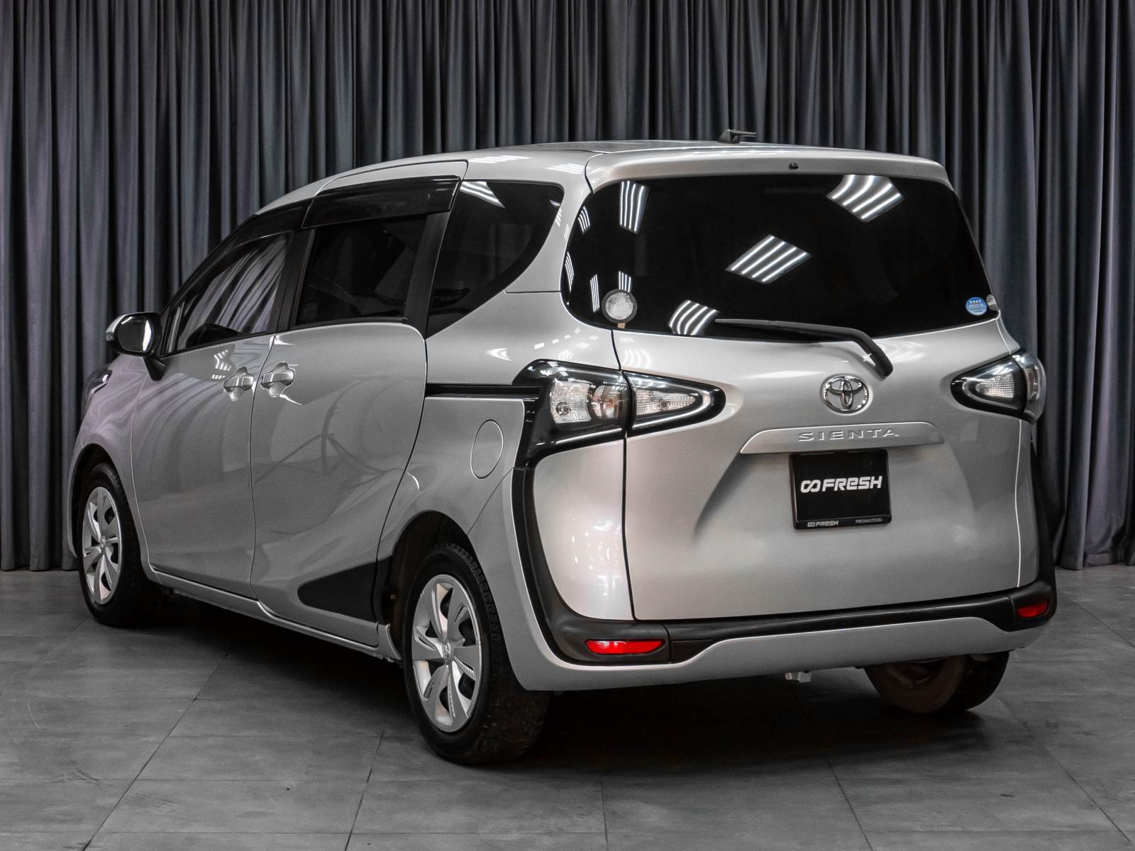 Toyota Roomy 2018