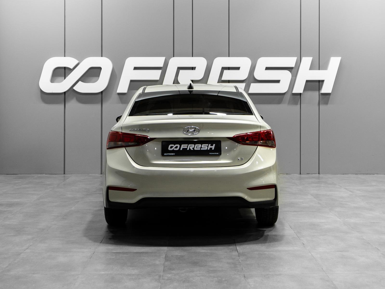 Hyundai Solaris 2015