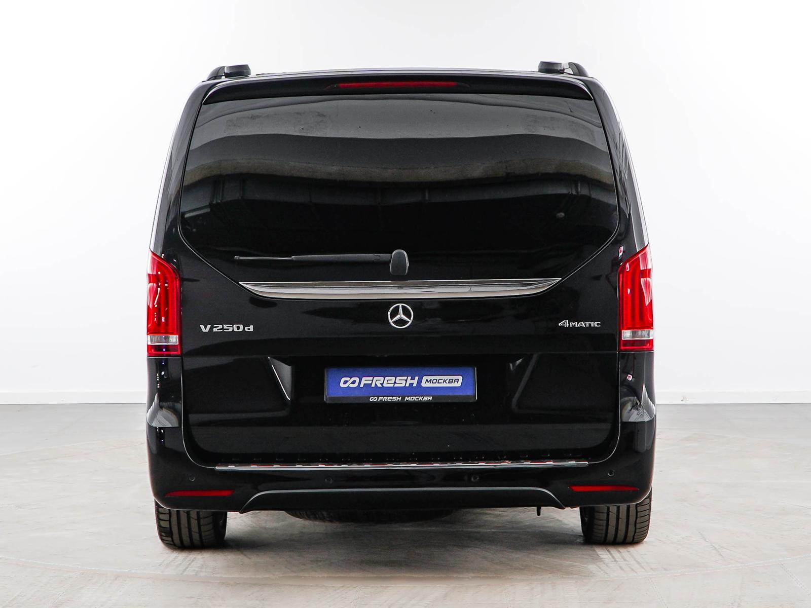 Hyundai Staria 2024