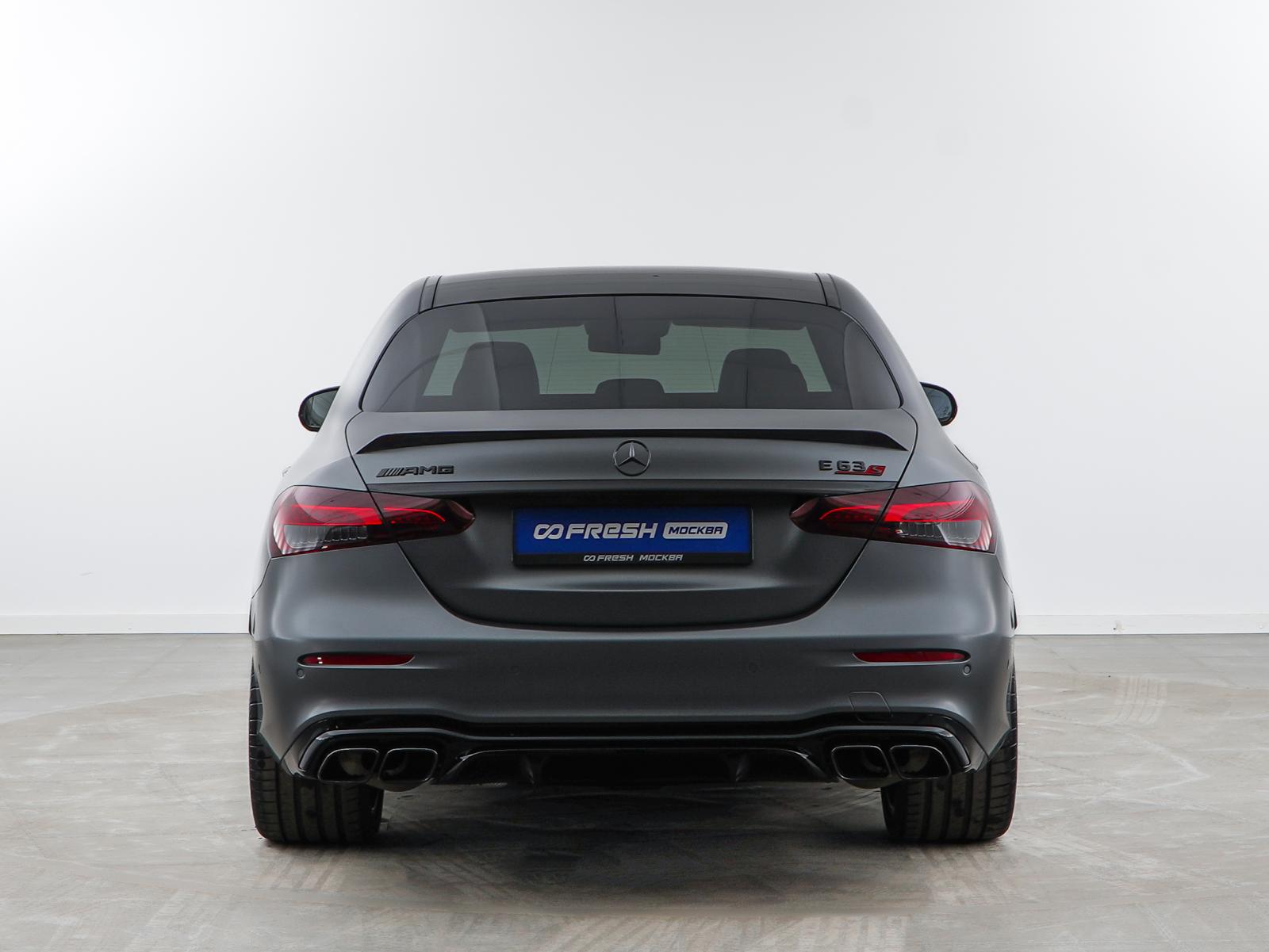 BMW M5 2021