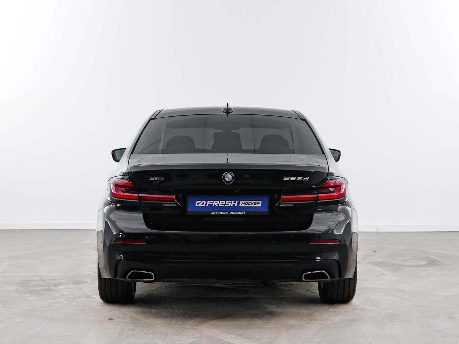BMW 5 серии 2019