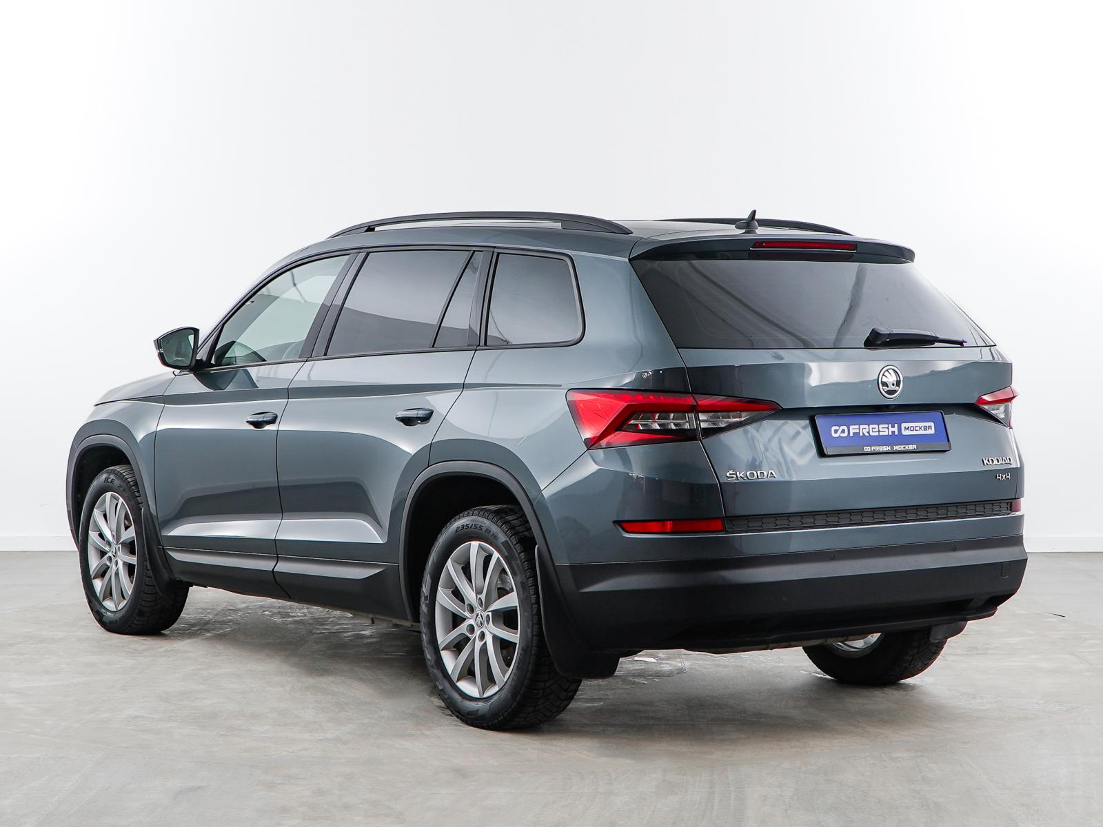 Infiniti QX80 2015
