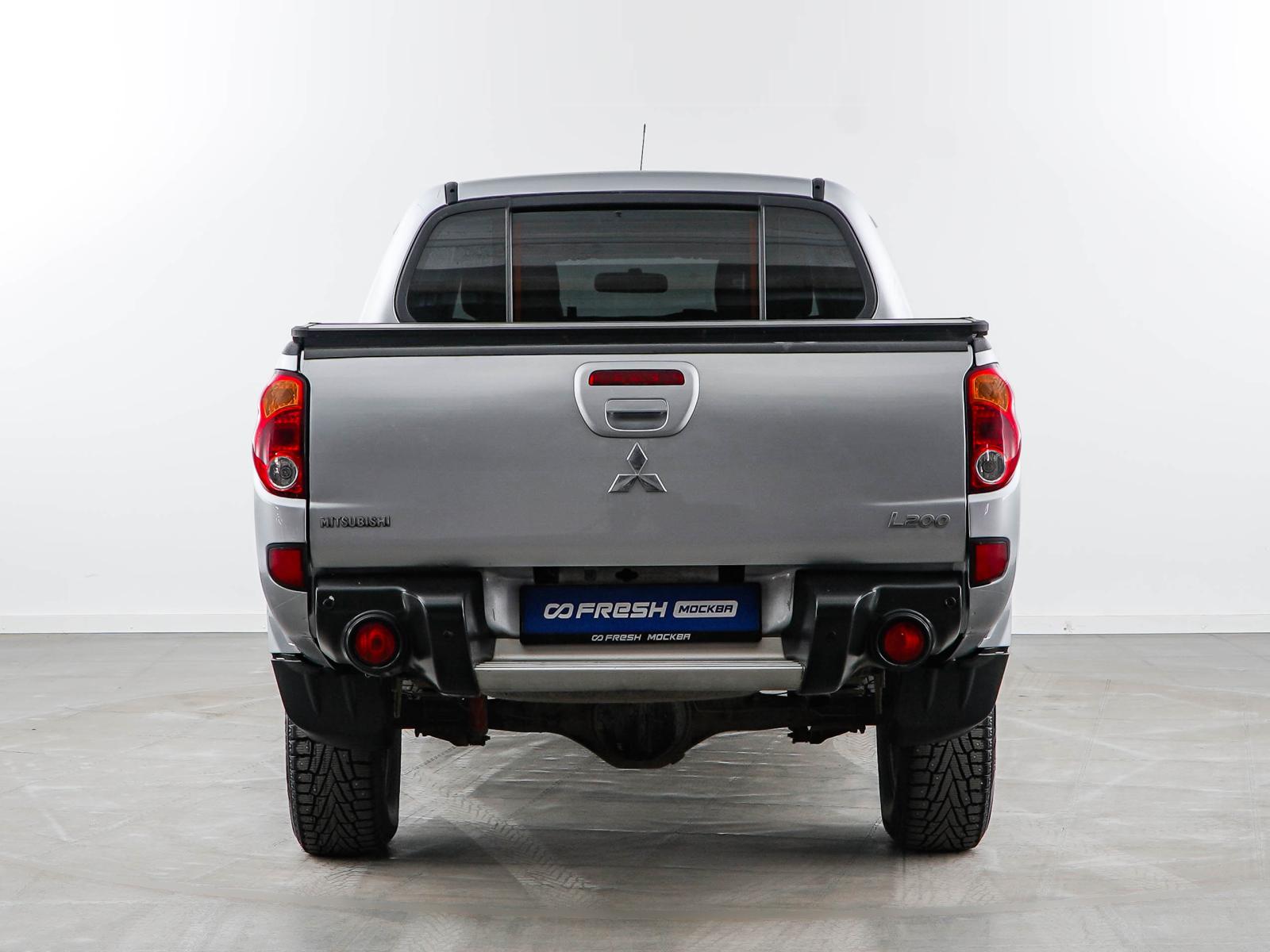 УАЗ Pickup 2022