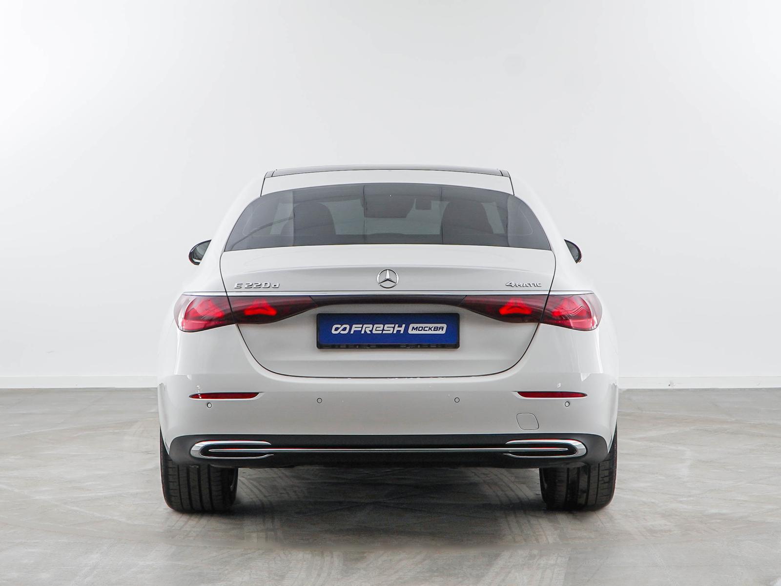Mercedes-Benz E-Класс 2022
