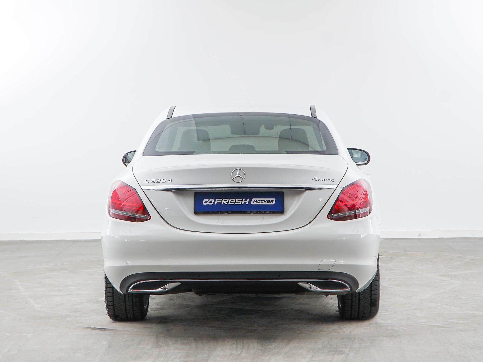 Mercedes-Benz C-Класс 2017