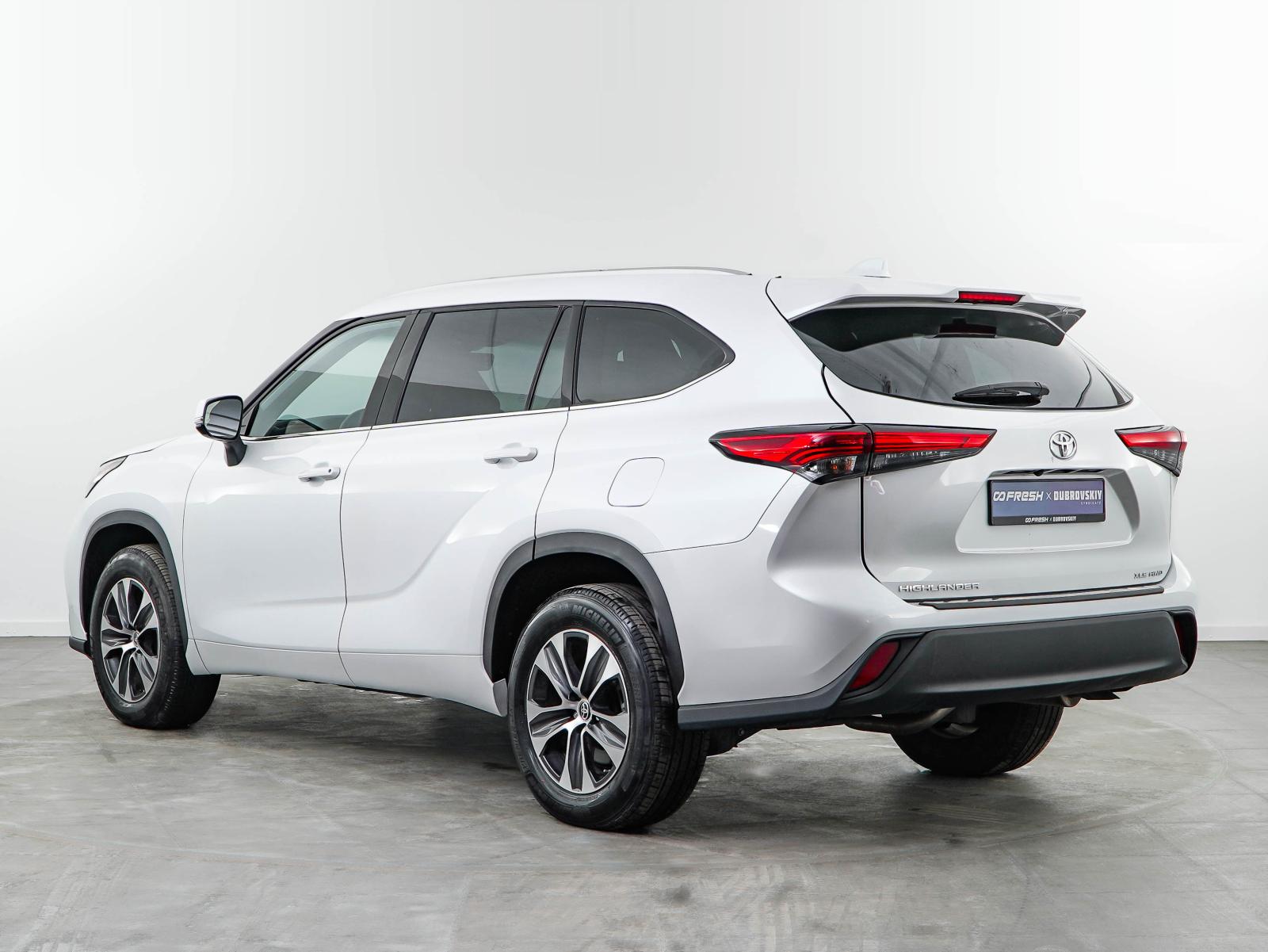 Toyota Land Cruiser 2014