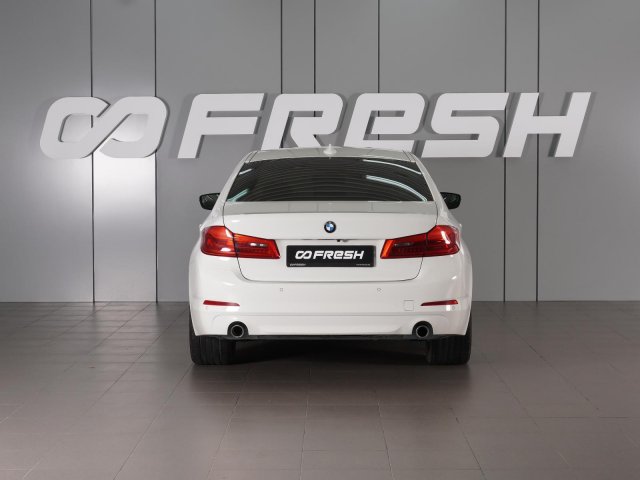 BMW 5 серии 2019