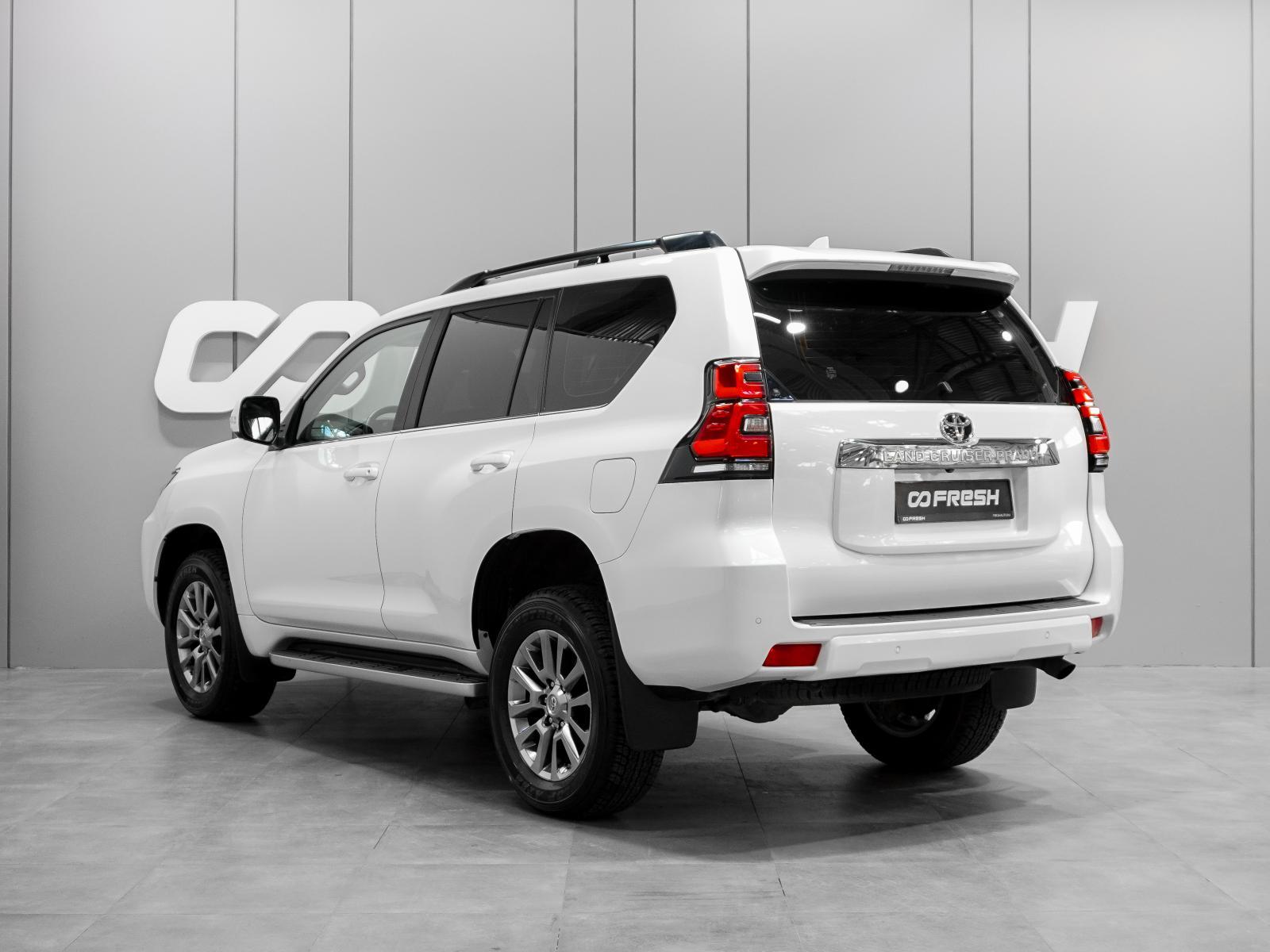 Toyota Highlander 2021