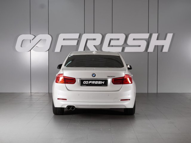 BMW 3 серии 2016