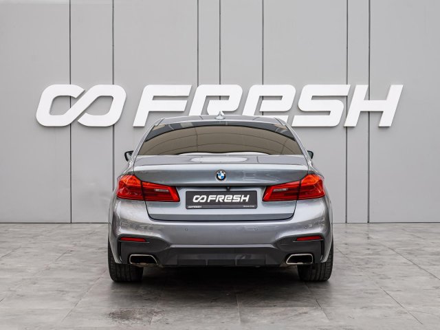 BMW 5 серии 2018