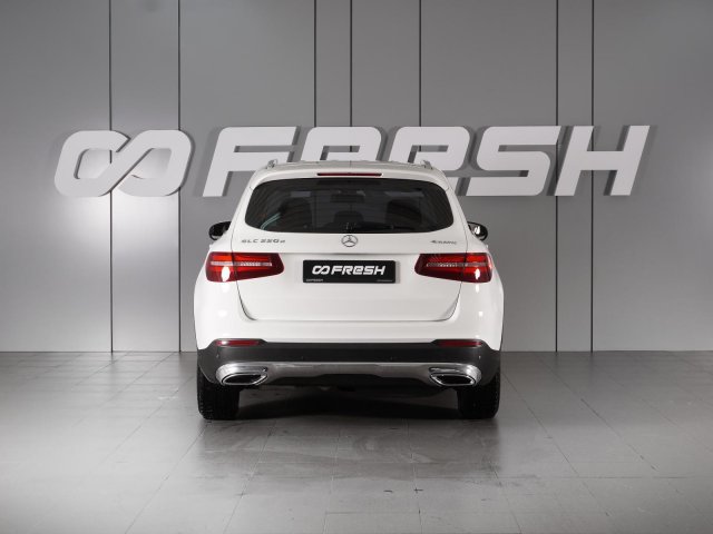 Mercedes-Benz GLC 2015