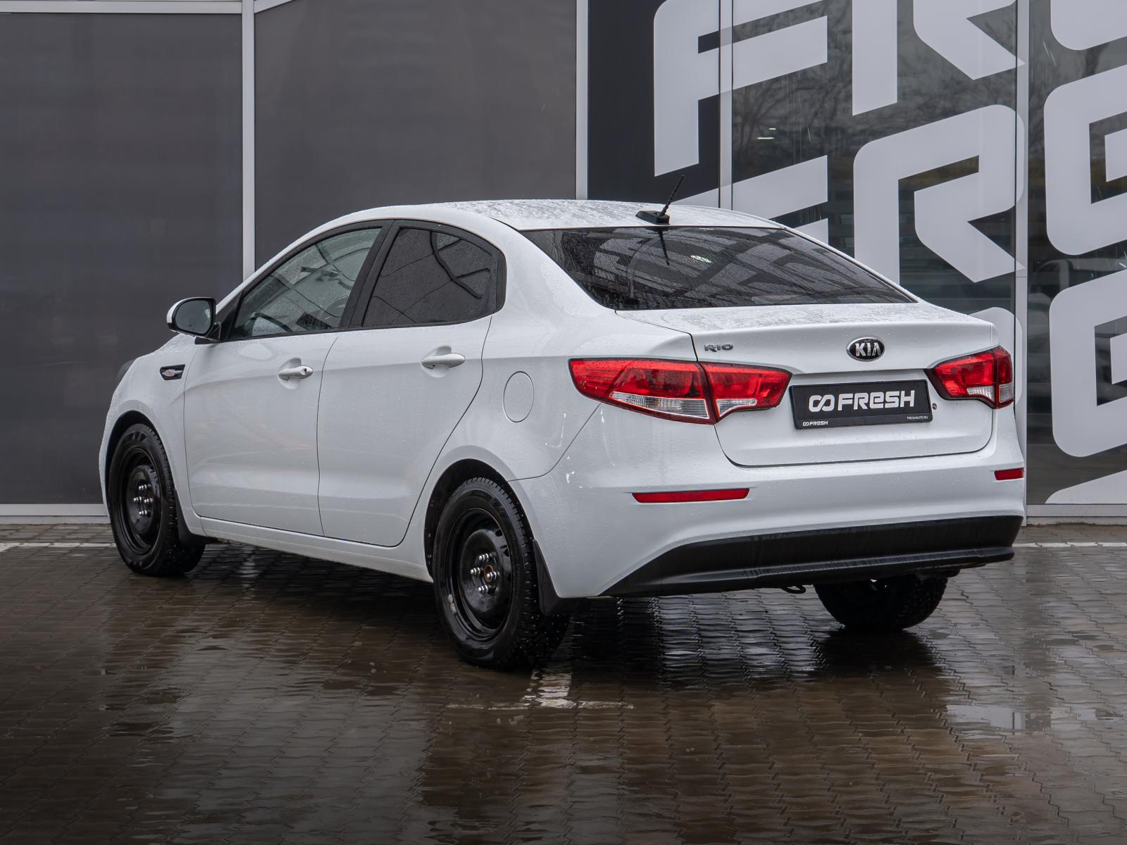 Iran Khodro Samand 2006