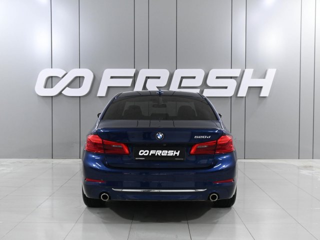 BMW 5 серии 2019