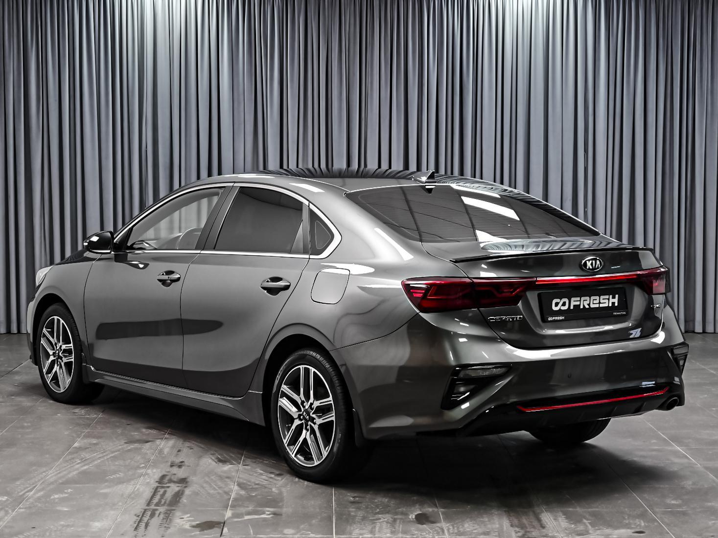 Mercedes-Benz E-Класс 2013