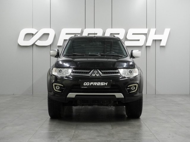 Mitsubishi Pajero Sport 2015