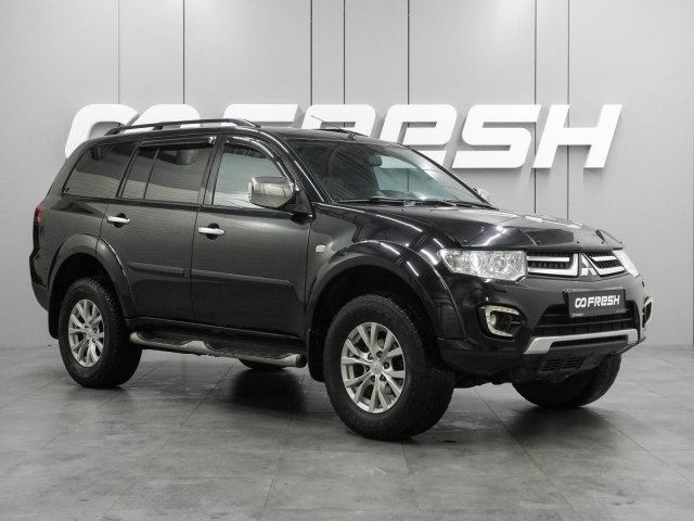 Mitsubishi Pajero Sport 2015
