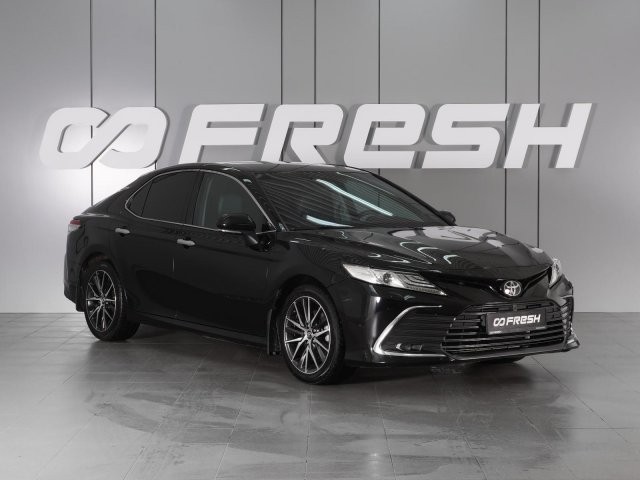 Toyota Camry 2019