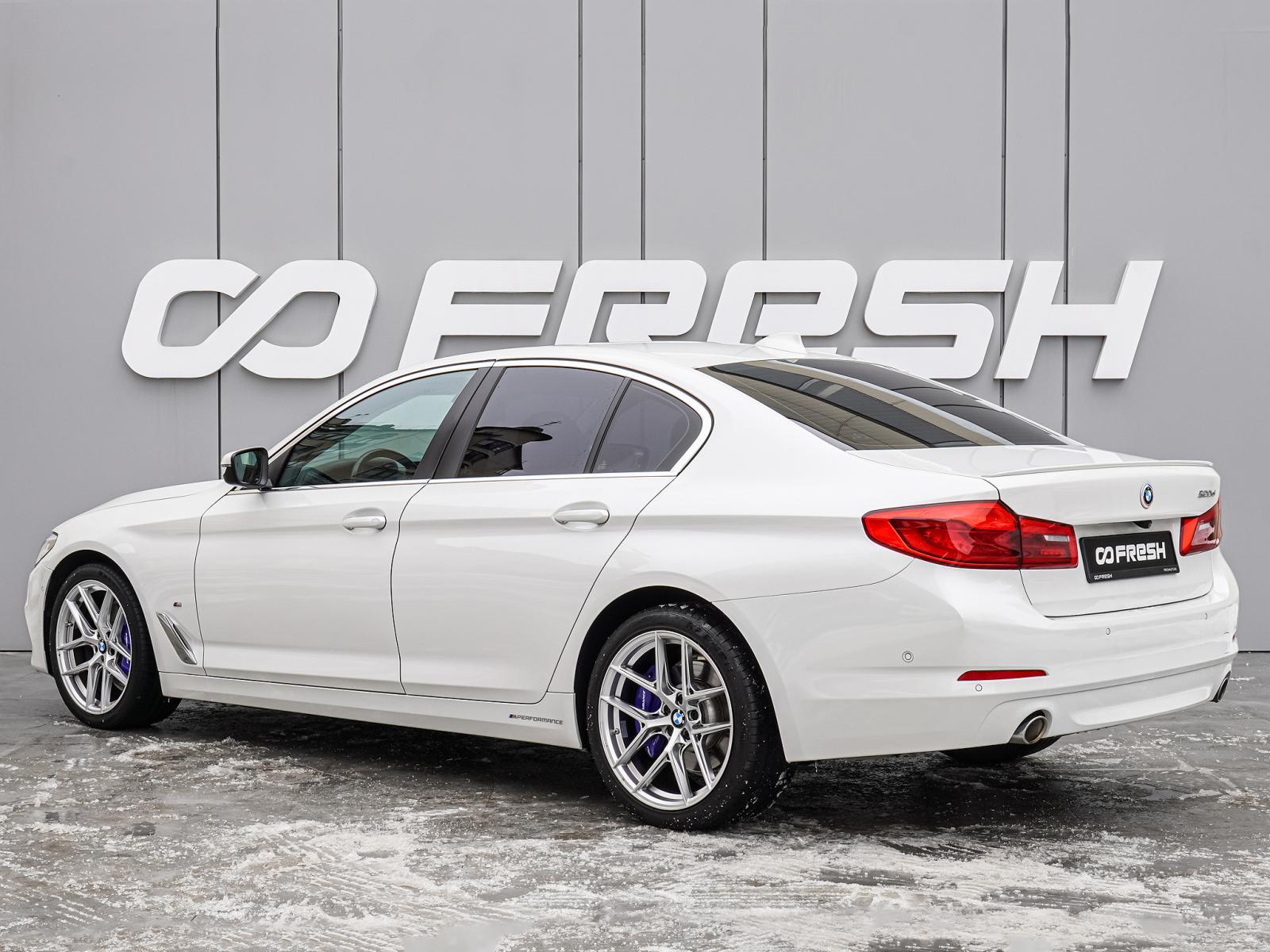 BMW 5 серии 2019