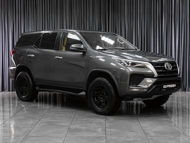 Toyota Fortuner 2022